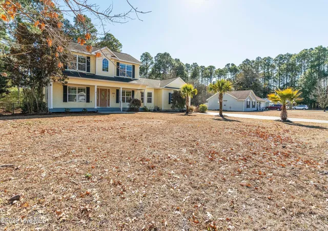 Photo 3 of Single family home for sale at 244 Berryknoll Dr NW, Calabash, NC 28467 | MLS# 100550661 | Listing updated on 2026-09-08
