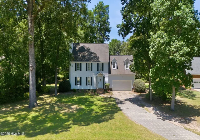 Photo 3 of Single family home for sale at 2513 Hickory St, New Bern, NC 28562 | MLS# 100579499 | Listing updated on 2026-09-19