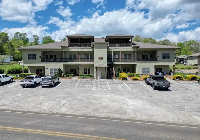 1st image of 1647e Lakeview Dr, Young Harris, GA 30582 | MLS# 98544423