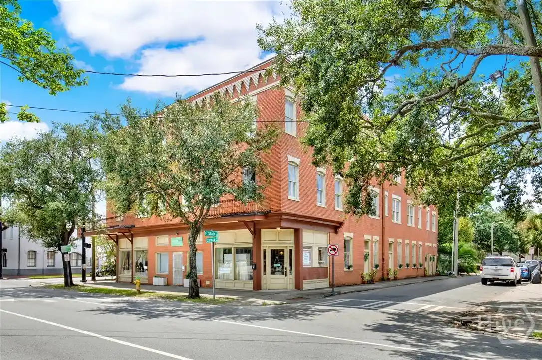 Photo 1 of Condo for sale at 125 E Broad St #2D, Savannah, GA 31401 | MLS# SA365687 | Listing updated on 2026-10-06