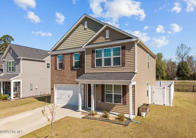 3rd image of 1917 Rolling Meadows Dr, Greenville, NC 27858 | MLS# 100561740