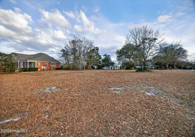 5th image of 32 Salt Marsh Ln, Hampstead, NC 28443 | MLS# 100550857