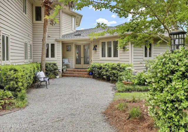 3rd image of 650 Red Fox Trl, Hampstead, NC 28443 | MLS# 100574019