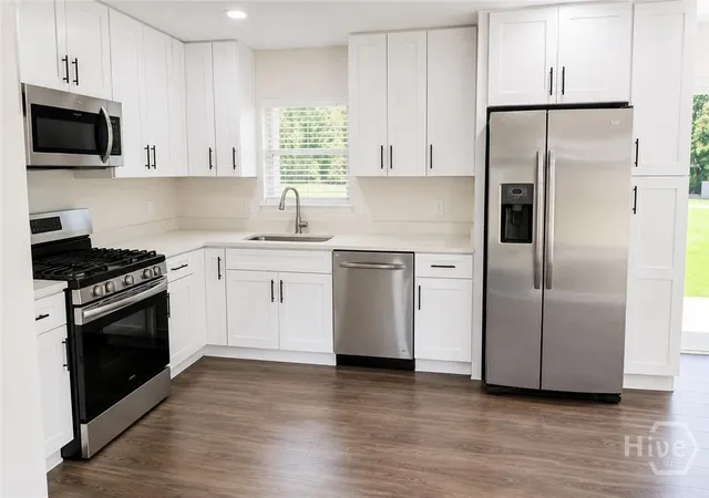 Photo 18 of Single family home for sale at 207 Poplar St, Bloomingdale, GA 31302 | MLS# SA363620 | Listing updated on 2026-09-11