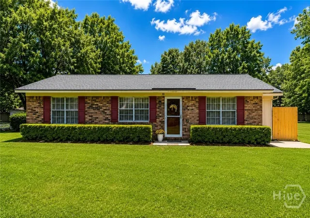 Photo 1 of Single family home for sale at 207 Poplar St, Bloomingdale, GA 31302 | MLS# SA363620 | Listing updated on 2026-09-11