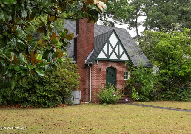 3rd image of 2401 E 4Th St, Greenville, NC 27858 | MLS# 100583425