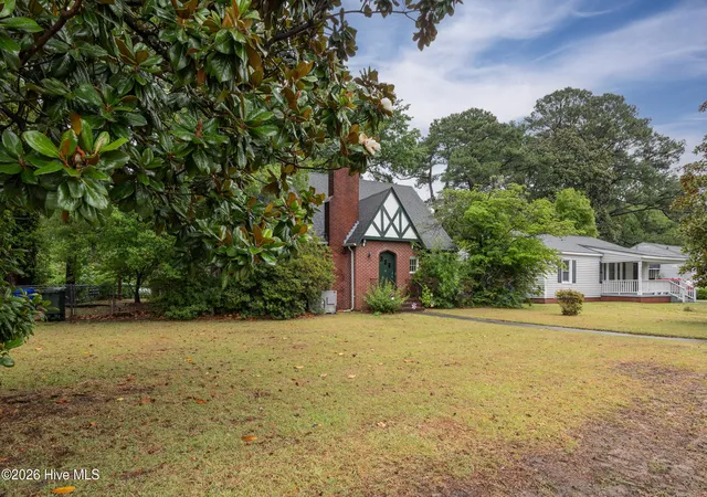 5th image of 2401 E 4Th St, Greenville, NC 27858 | MLS# 100583425