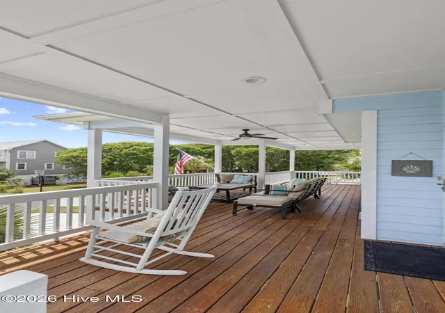 Homes for sale in Surf City, NC | 104 Sunset Ct, Surf City, NC 28445 | MLS# 100582504