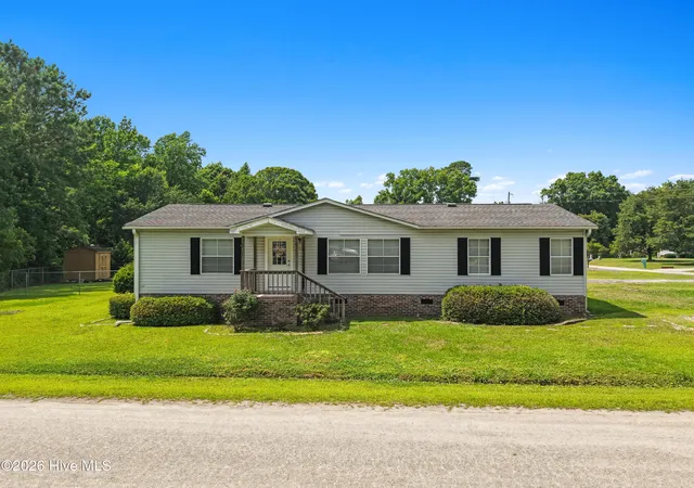 1st image of 293 Laughing Gull Ct Sw, Shallotte, NC 28470 | MLS# 100578628