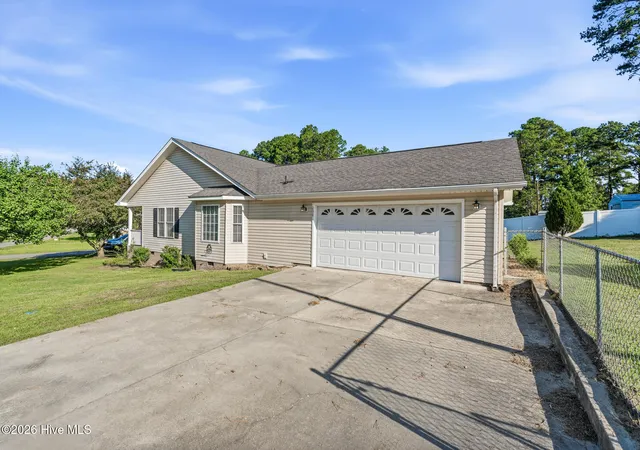 Homes for sale in Rockingham, NC | 230 Colonial Dr, Rockingham, NC 28379 | MLS# 100587886