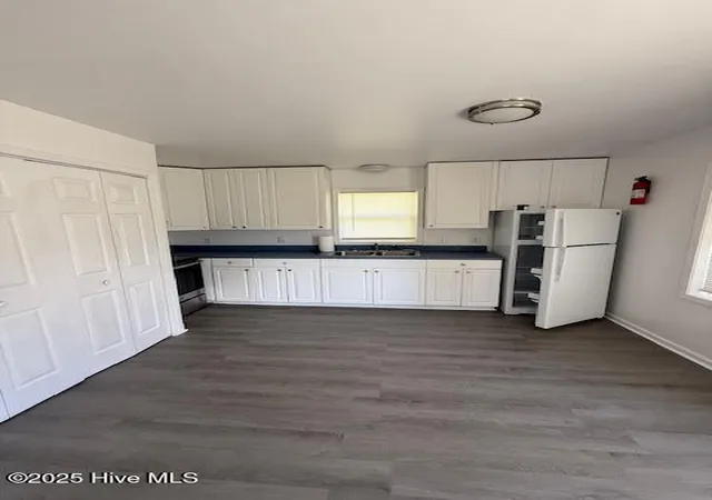 3rd image of 1222 Burgaw Hwy, Jacksonville, NC 28540 | MLS# 100533313