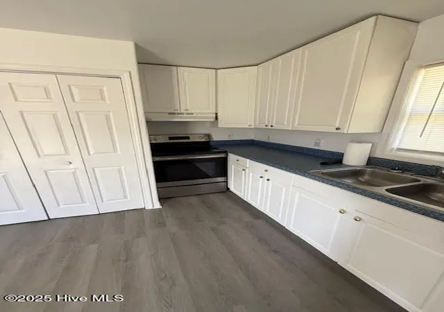 4th image of 1222 Burgaw Hwy, Jacksonville, NC 28540 | MLS# 100533313