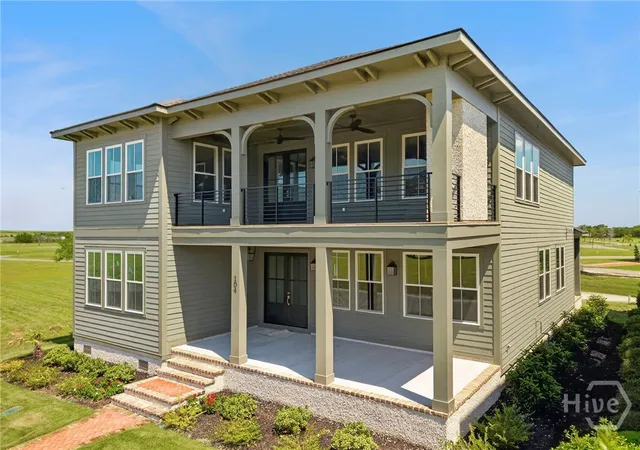 Photo 2 of Single family home for sale at 104 Reserve Cir, Savannah, GA 31401 | MLS# SA354779 | Listing updated on 2026-08-28