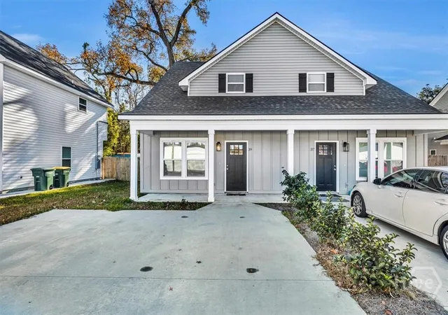 Townhouse for sale at 39 Travis St, Savannah, GA 31406 | MLS# SA360442