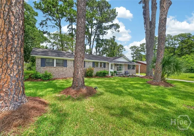 Photo 3 of Single family home for sale at 12746 Golf Clb Dr, Savannah, GA 31419 | MLS# SA359850 | Listing updated on 2026-09-04