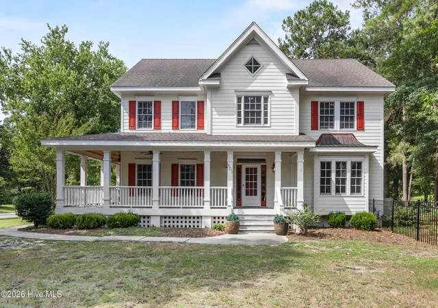 Homes for sale in Wallace, NC | 301 Red Fox Run Dr, Wallace, NC 28466 | MLS# 100586686