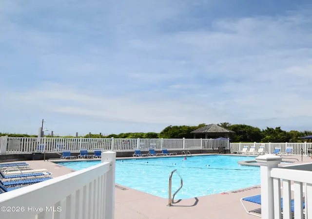 2nd image of 9201 Coast Guard Rd, Emerald Isle, NC 28594