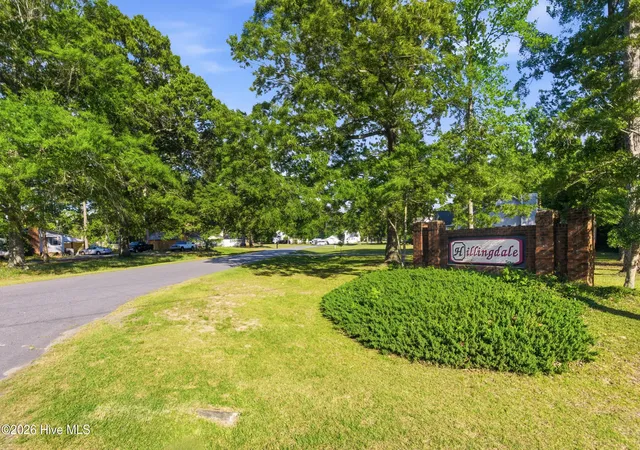 1st image of 127 Hillingdale Dr, Washington, NC 27889 | MLS# 100576665