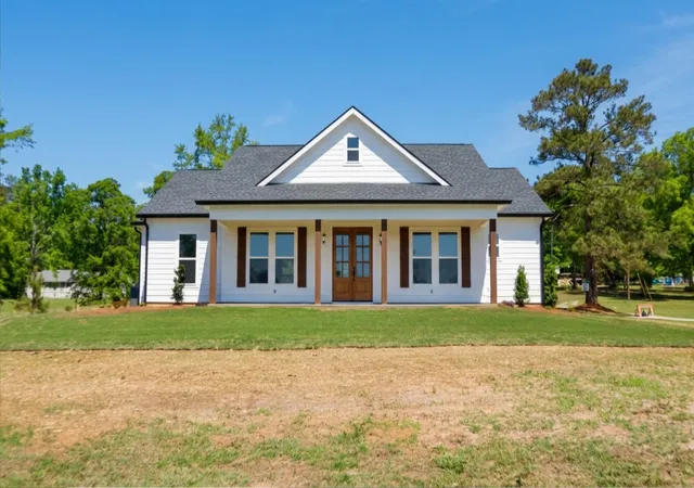 Photo 1 of Single family home for sale at 5505 Mended Fences Dr, Appling, GA 30802 | MLS# 98256190 | Listing updated on 2026-09-13