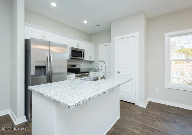 Photo 4 of Single family home for sale at 148 Ambergate Ct, Rocky Mount, NC 27804 | MLS# 100523001 | Listing updated on 2026-08-19
