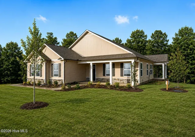 Homes for sale in Smithfield, NC | 28 Hagood St, Smithfield, NC 27577 | MLS# 100518575