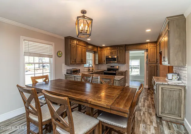 Photo 4 of Single family home for sale at 620 S Caswell St, La Grange, NC 28551 | MLS# 100560512 | Listing updated on 2026-08-19