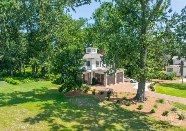 3rd image of 45 Misty Morning Dr, Richmond Hill, GA 31324 | MLS# SA359837