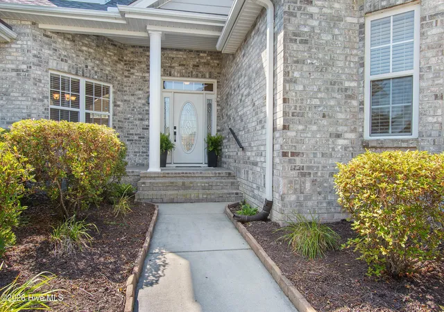 Photo 3 of Single family home for sale at 1097 Edenton Dr NW, Calabash, NC 28467 | MLS# 100586366 | Listing updated on 2026-09-08