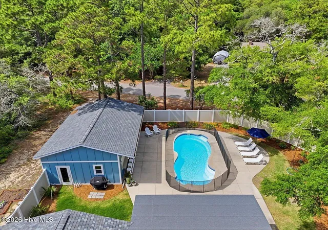 1st image of 207 River Dr, Southport, NC 28461 | MLS# 100577679