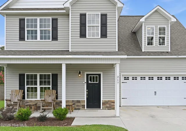 Photo 3 of Single family home for sale at 217 Luther Banks Rd, Richlands, NC 28574 | MLS# 100587479 | Listing updated on 2026-09-11