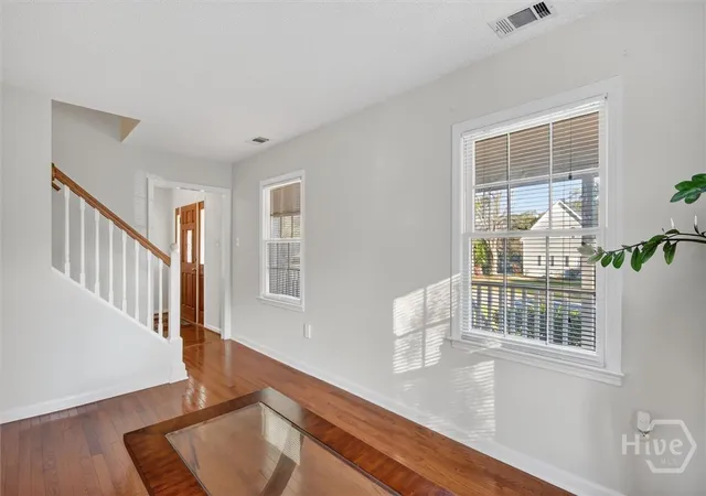 4th image of 111 N Sheftall Cir, Savannah, GA 31410 | MLS# SA351183