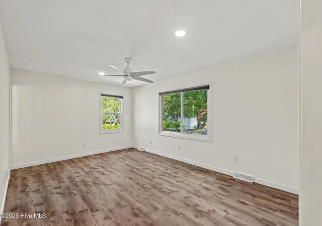 Photo 2 of Single family home for sale at 1815 Watts Landing Rd, Hampstead, NC 28443 | MLS# 100599732 | Listing updated on 2026-09-20