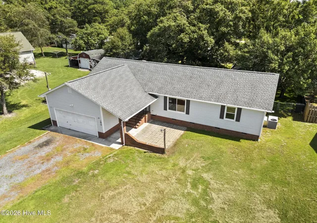 Photo 34 of Single family home for sale at 1815 Watts Landing Rd, Hampstead, NC 28443 | MLS# 100599732 | Listing updated on 2026-09-04