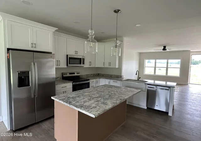 Photo 3 of Single family home for sale at 126 Hampton Pl, Winfall, NC 27985 | MLS# 100533673 | Listing updated on 2026-09-25