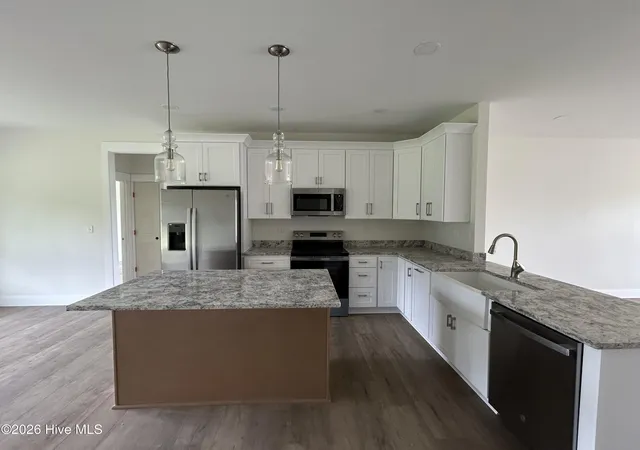 Photo 3 of Single family home for sale at 126 Hampton Pl, Winfall, NC 27985 | MLS# 100533673 | Listing updated on 2026-09-25