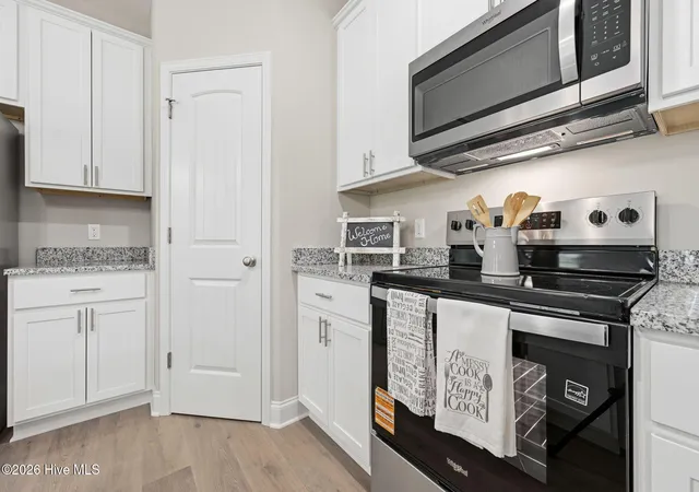 Photo 3 of Townhouse for sale at 211 Holly Sands Loop, Holly Ridge, NC 28445 | MLS# 100549836 | Listing updated on 2026-09-03