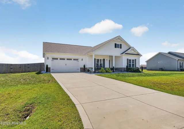 Homes for sale in Fremont, NC | 208 Fynloch Chase Dr, Fremont, NC 27830 | MLS# 100578165