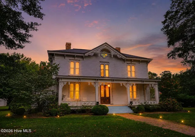 Photo 1 of Single family home for sale at 625 W Main St, Murfreesboro, NC 27855 | MLS# 100536933 | Listing updated on 2026-10-08