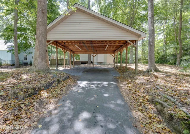 Homes for sale in Greenville, NC | 105 Tanglewood Dr, Greenville, NC 27858 | MLS# 100583503