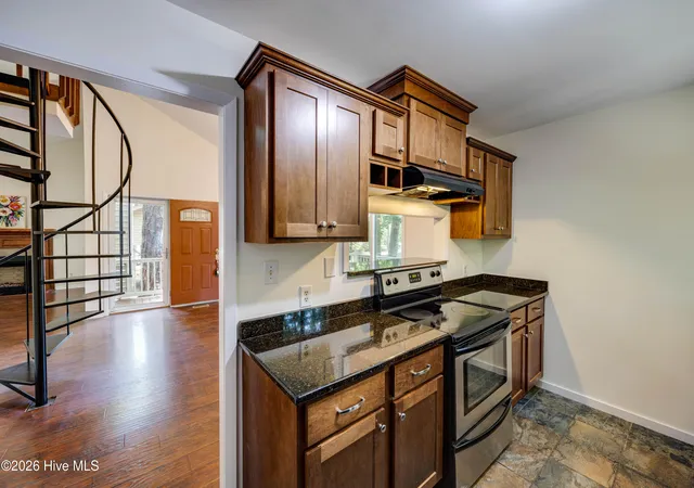 Homes for sale in Greenville, NC | 105 Tanglewood Dr, Greenville, NC 27858 | MLS# 100583503