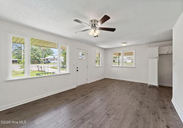Photo 3 of Single family home for sale at 2031 Wharton Dr, Augusta, GA 30904 | MLS# 100582332 | Listing updated on 2026-09-08