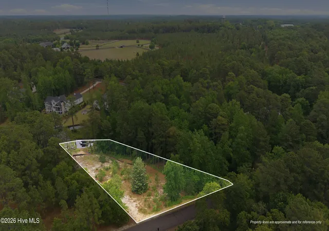 Homes for sale in West End, NC | 137 Callis Cir, West End, NC 27376 | MLS# 100573156