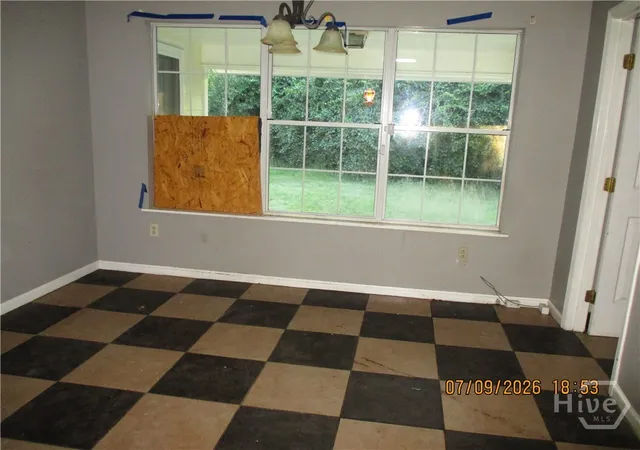 5th image of 2500 Pin Oak St, Jesup, GA 31546 | MLS# SA360103