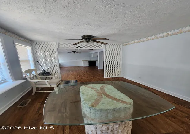 Photo 5 of Manufactured home for sale at 202 Ne 66Th St, Oak Island, NC 28465 | MLS# 100599858 | Listing updated on 2026-08-29
