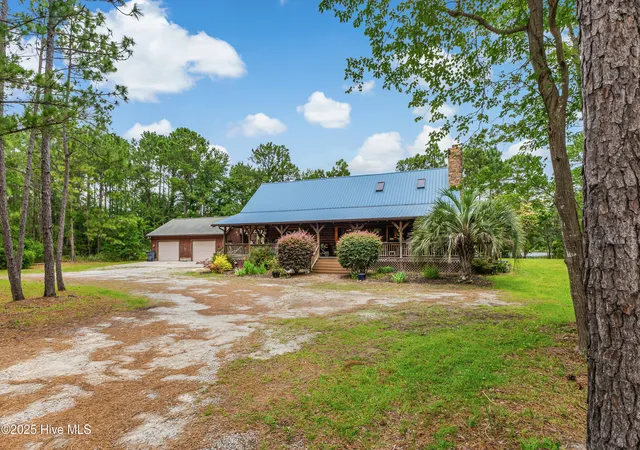 3rd image of 949 Fifty Lakes Dr, Southport, NC 28461 | MLS# 100512756