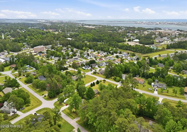 24th image of 703 Oxford Dr, Morehead City, NC 28557 | MLS# 100576264