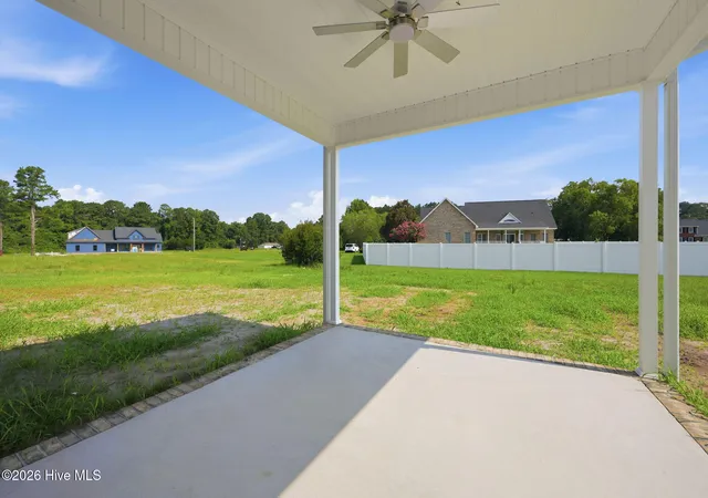 Homes for sale in Ayden, NC | 823 Mulligan Dr, Ayden, NC 28513 | MLS# 100560930