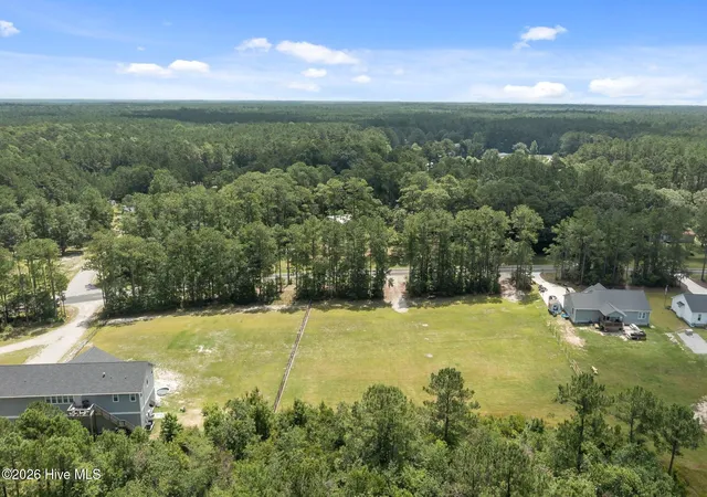 5th image of 701 Old Church Rd, Swansboro, NC 28584 | MLS# 100554796