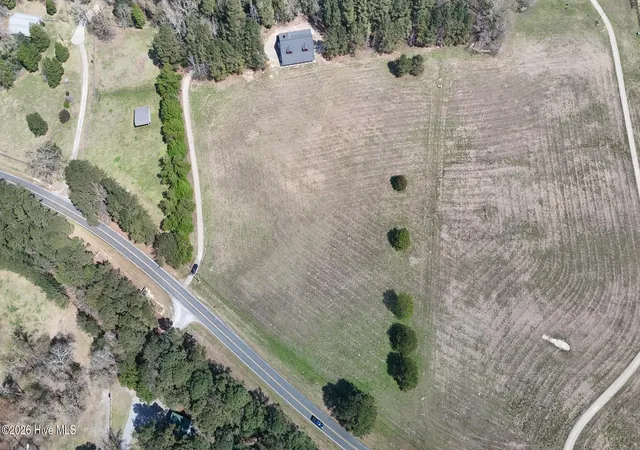 Photo 3 of Single family home for sale at 1050 Lakebay Rd, Vass, NC 28394 | MLS# 100563282 | Listing updated on 2026-08-19