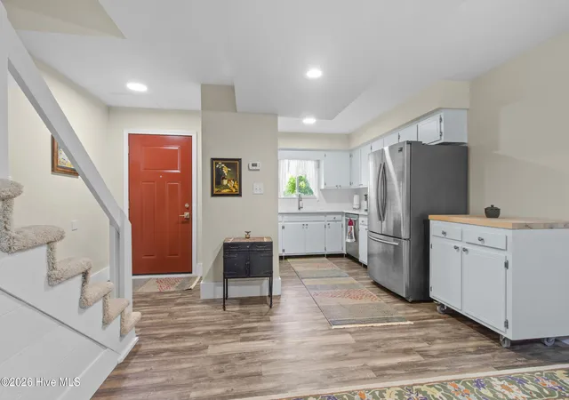 4th image of 101 Quarterdeck Townhouses, New Bern, NC 28562 | MLS# 100575694